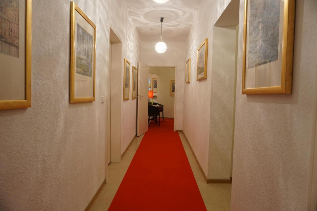 קרלסרוהה Pension Stadtmitte Garni מראה חיצוני תמונה